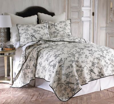 Levtex Home Ingrid 2-Piece Reversible Twin/Twin XL Quilt Set in Black