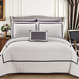Chic Home Neal Queen Quilt Set in White