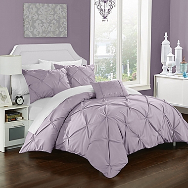 Chic Home Weber Queen Duvet Cover Set in Lavender. View a larger version of this product image.