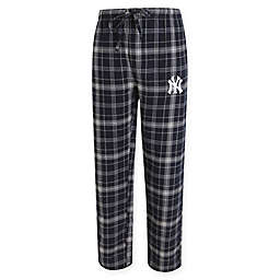 MLB New York Yankees Men's Flannel Plaid Pajama Pant with Left Leg Team Logo