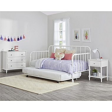 Little Seeds Rowan Valley Linden 3-Drawer Dresser in White. View a larger version of this product image.