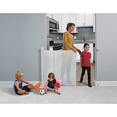 KidCo&reg; Retractable Safeway&reg; Gate in White. View a larger version of this product image.