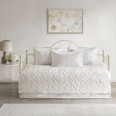 Madison Park Sabrina Daybed Set in Off White