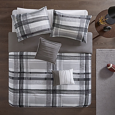 Intelligent Design Rudy Plaid 5-Piece Full/Queen Comforter Set in Black. View a larger version of this product image.