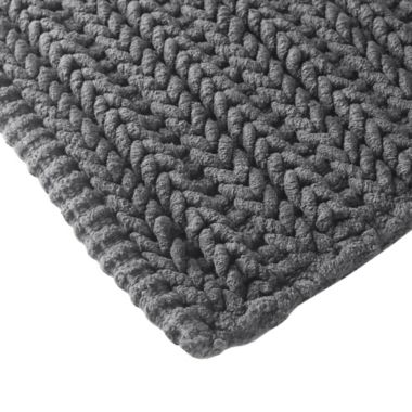 Madison Park Lasso Chain Bath Rug. View a larger version of this product image.