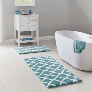 Madison Park Bittman Reversible Microfiber Bath Rug. View a larger version of this product image.