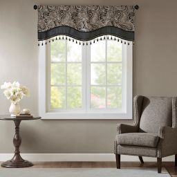 Madison Park Aubrey Jacquard Scalloped Valance in Black