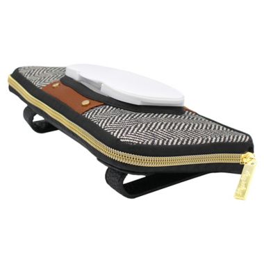 Itzy Ritzy&reg; Wipes Case in Coffee/Cream. View a larger version of this product image.