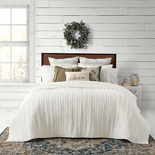 Alternate image 1 for Bee & Willow™ French Vintage Ruffled 3-Piece King Quilt Set in White