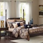 Alternate image 1 for Madison Park Signature Wellington Comforter Set
