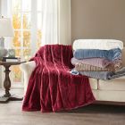 Alternate image 2 for Beautyrest Heated Plush Oversized Solid Throw