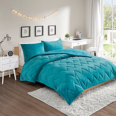 Intelligent Design Kai 2-Piece Reversible Twin Comforter Set in Teal. View a larger version of this product image.