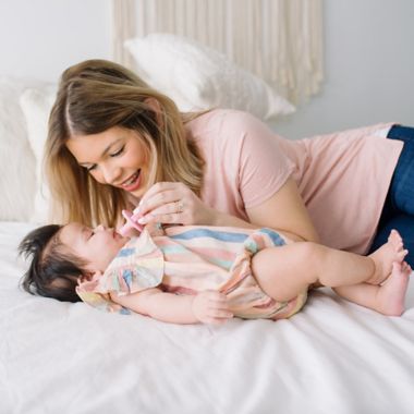 Itzy Ritzy&reg; Sweetie Soother&trade; 2-Pack Silicone Pacifier in Pink Bow. View a larger version of this product image.