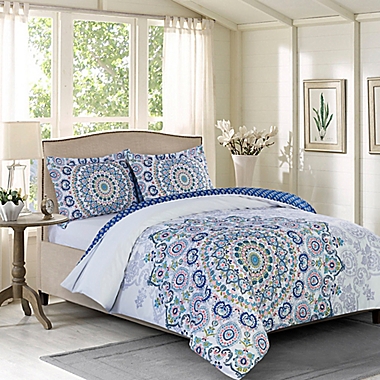 Heather Medallion Reversible Twin/Twin XL Duvet Cover Set in White. View a larger version of this product image.