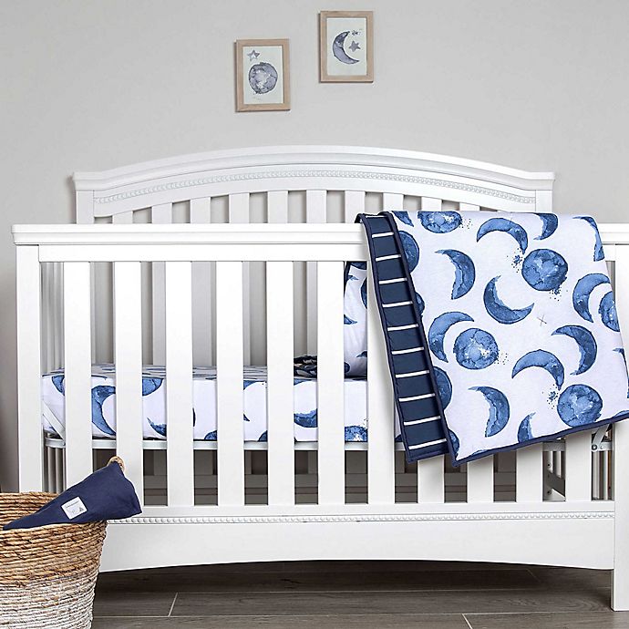 Alternate image 1 for Burt's Bees Baby® Hello Moon Organic Cotton Bedding Collection