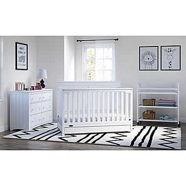 Graco&reg; Hadley 6-Drawer Dresser in White. View a larger version of this product image.