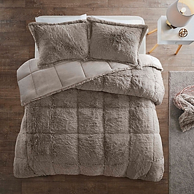 Intelligent Design Malea Shaggy Faux Fur 3-Piece Reversible Full/Queen Comforter Set in Grey. View a larger version of this product image.