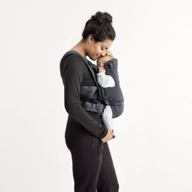 BABYBJ&Ouml;RN&reg; 3D Mesh Baby Carrier Free in Anthracite. View a larger version of this product image.