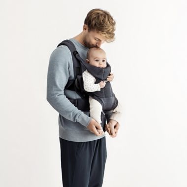 BABYBJ&Ouml;RN&reg; 3D Mesh Baby Carrier Free in Anthracite. View a larger version of this product image.