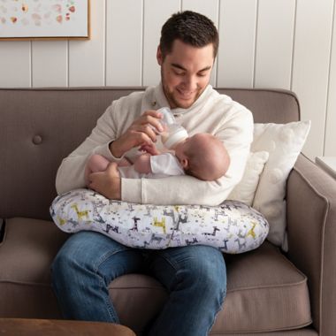 Boppy&reg; Original Nursing Pillow Cover in Gray/Gold Giraffe. View a larger version of this product image.