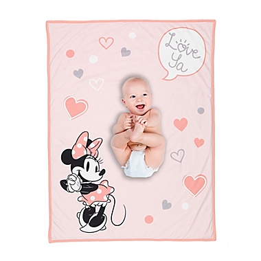 Disney&reg; Minnie Mouse Photo Op Baby Blanket in Pink. View a larger version of this product image.