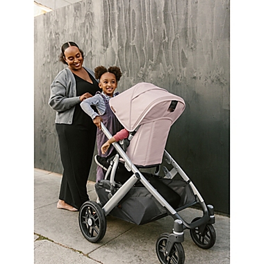 UPPAbaby&reg; VISTA V2 Stroller in Alice. View a larger version of this product image.