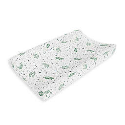 Goumi® Organic Cotton Botanical Changing Pad Cover in Green/White