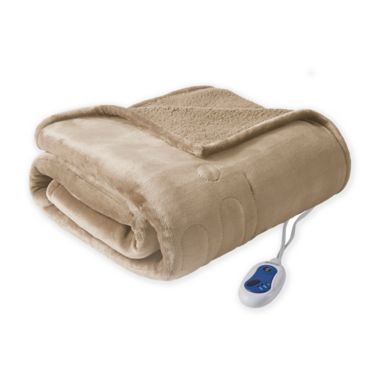 Beautyrest&reg; Berber Solid Microlight Heated Throw Blanket in Vanilla. View a larger version of this product image.