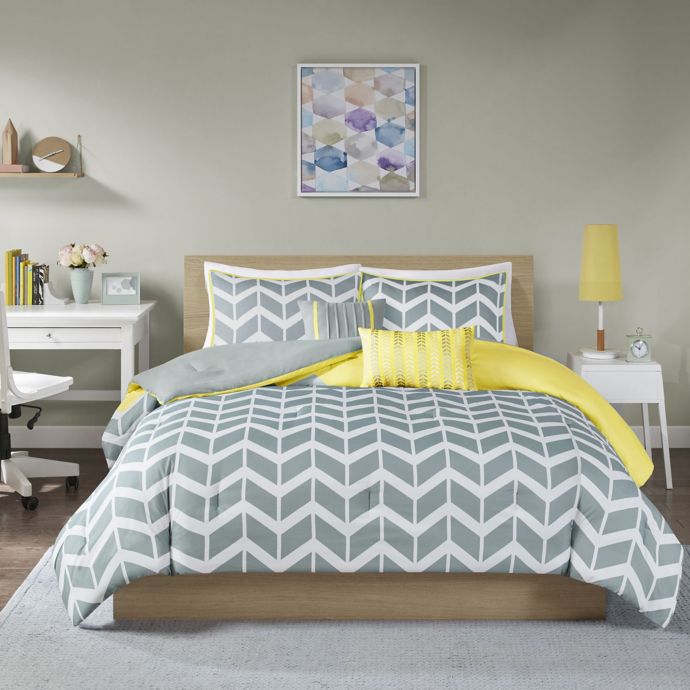 Nadia Reversible Comforter Set In Yellow Bed Bath Beyond