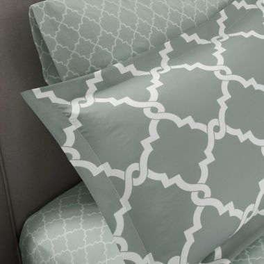 Madison Park Essentials Merritt 9-Piece Reversible Queen Comforter Set in Grey. View a larger version of this product image.