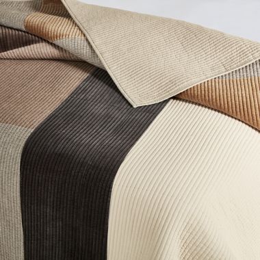 Studio 3B&trade; Modern Patchwork 3-Piece Full/Queen Quilt Set in Grey/Taupe. View a larger version of this product image.