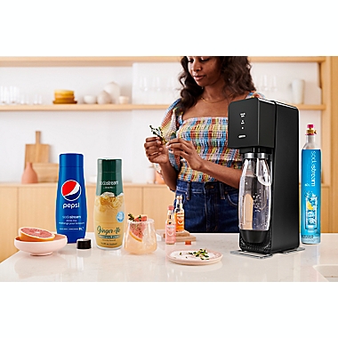 SodaStream&reg; SOURCE&trade; Sparkling Water Maker Starter Kit in Black. View a larger version of this product image.