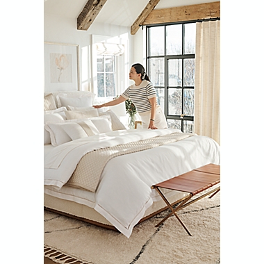 Everhome&trade; Reid Ladder Stitch 3-Piece King Comforter Set in White. View a larger version of this product image.