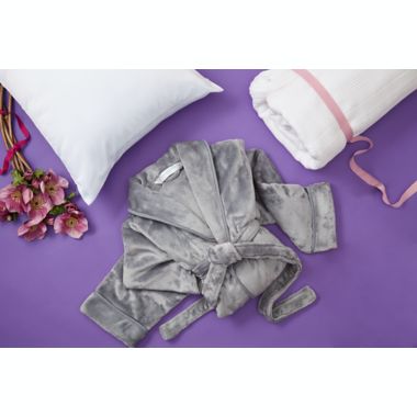 Nestwell&trade; Aloe Infused Satin Standard/Queen Pillow Protector in White. View a larger version of this product image.