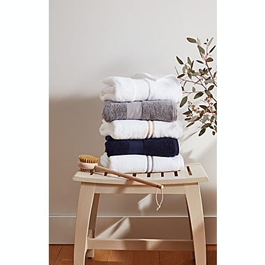 Everhome&trade; Solid Egyptian Cotton Bath Towel in Iron Gate. View a larger version of this product image.