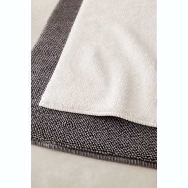 The Threadery&trade; Super Soft and Plush 21" x 34" Bath Rug in Quiet Shade. View a larger version of this product image.