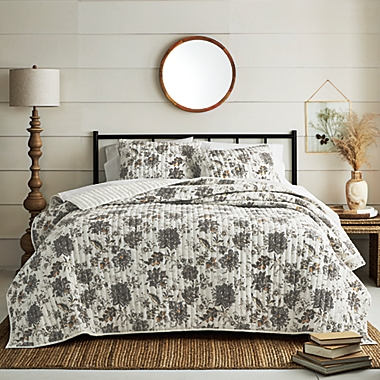 Bee &amp; Willow&trade; 3-Piece Cary Floral Quilt Set. View a larger version of this product image.