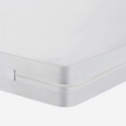 KOVOT Mattress Protector   Full Size   Guards Against Bed Bugs, Dust Mites & Allergens