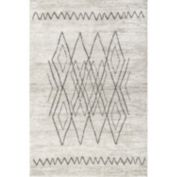nuLOOM Miriam Machine Washable Geometric Diamond Area Rug