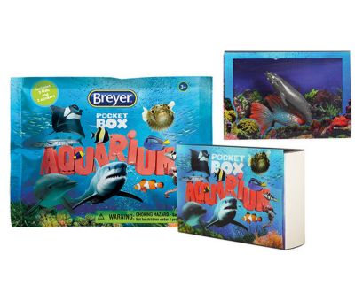 Breyer - 1585   Pocket Box  Aquarium - Blind Bag