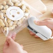 Evertone Mini Bag Sealer, Handheld Heat Vacuum Sealers, 2 in 1 Heat Sealer and Cutter Portable Handheld Bag Resealer Sealer for Plastic Bags, Food Storage Snack Fresh Bag Sealer