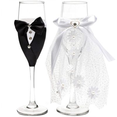 Sparkle and Bash Bride and Groom Glass Champagne Flutes (Set of 2)