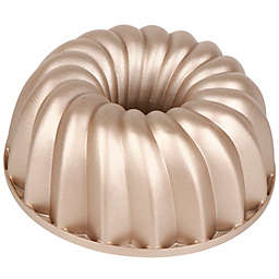 Baker's Secret Fluted Cake Pan, Extra Thick Cast Aluminum 2 Layers Nonstick Coating (Classic)