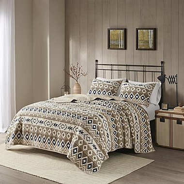 Woolrich. 100% Cotton Quilt Mini Set.. View a larger version of this product image.