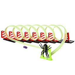 Qaba Track Builder Loop Kit Criss-Cross Glowing Race Track Toy Set Spooky Spider Fun Starter Kit, with Pull-back Car for Kids 3-6 years old, Lime Green