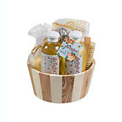 Freida and Joe Delight, Spa Basket With Many Skin Care Products  Shower Gel, Bubble Bath & More