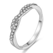 Maya&#39;s Grace 14K Rose Gold Plated Sterling Silver Twisted Ring With Rhinestones Diamond Ring for Women Stackable Rings