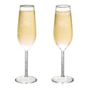 Juvale Set of 2 Mr and Mrs Champagne Toasting Flutes for Bride and Groom, Wedding Wine Glasses for Newlyweds, Engagement Gifts