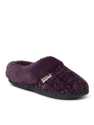 Dearfoams Womens Claire Cable Knit Chenille Clog