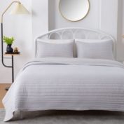 Market & Place Ultra Soft Lightweight Microfiber Full/Queen Quilt Set in Light Grey